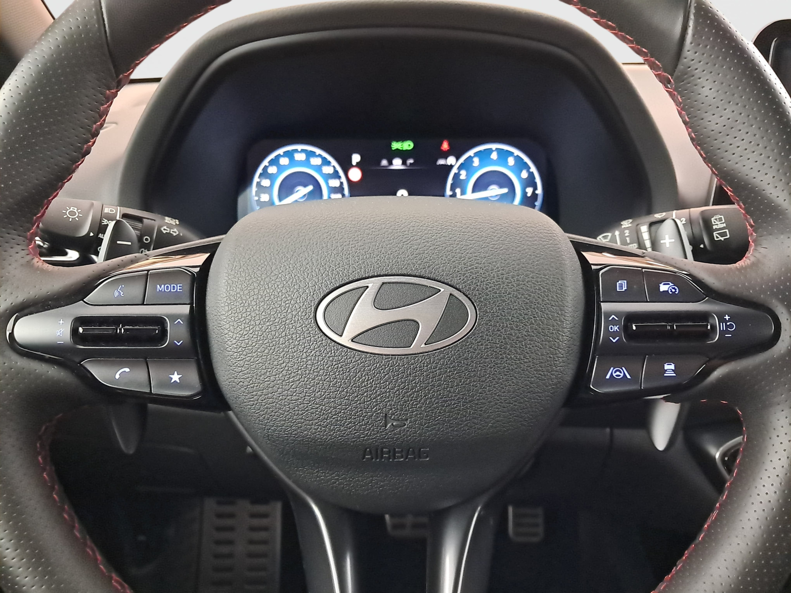 Hyundai i30 - 2025