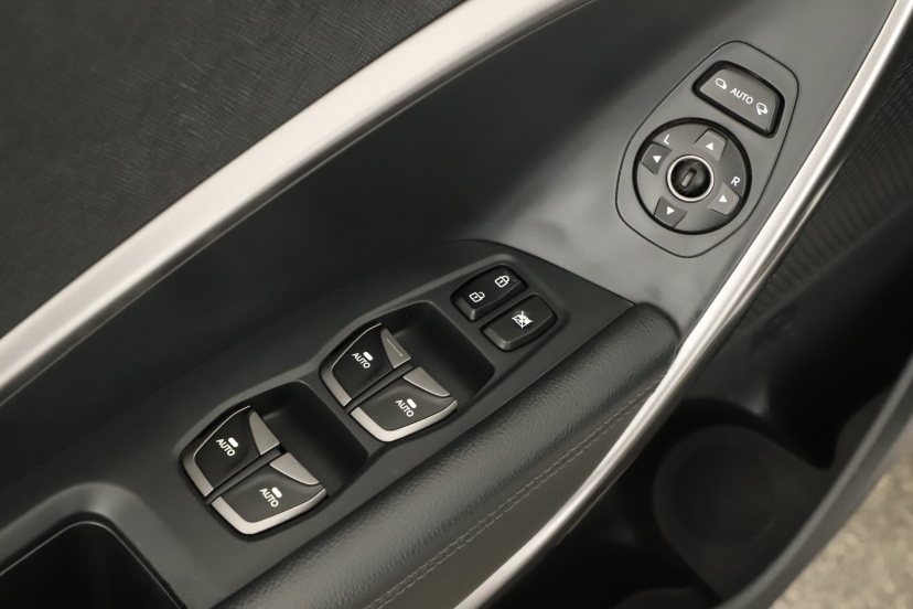 Hyundai Santa Fe, 2016
