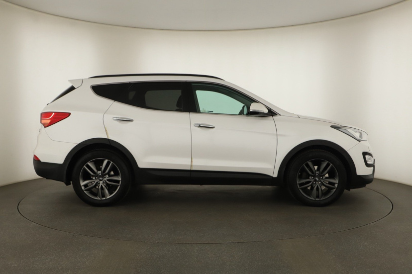 Hyundai Santa Fe, 2016