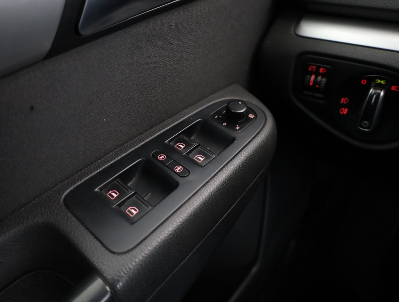 Volkswagen Sharan, 2013