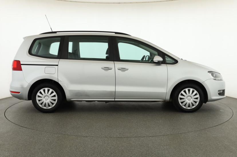 Volkswagen Sharan, 2013