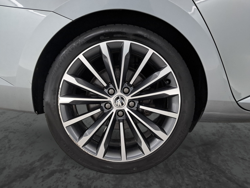 Škoda Superb, 2017