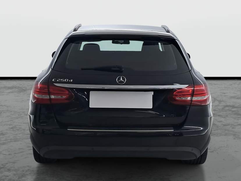 Mercedes-Benz C, 2016