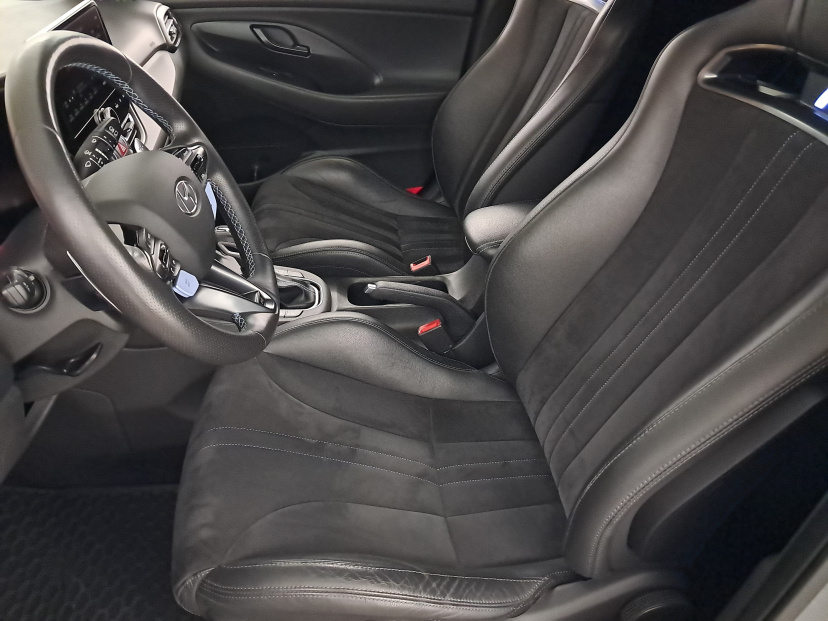 Hyundai i30, 2022
