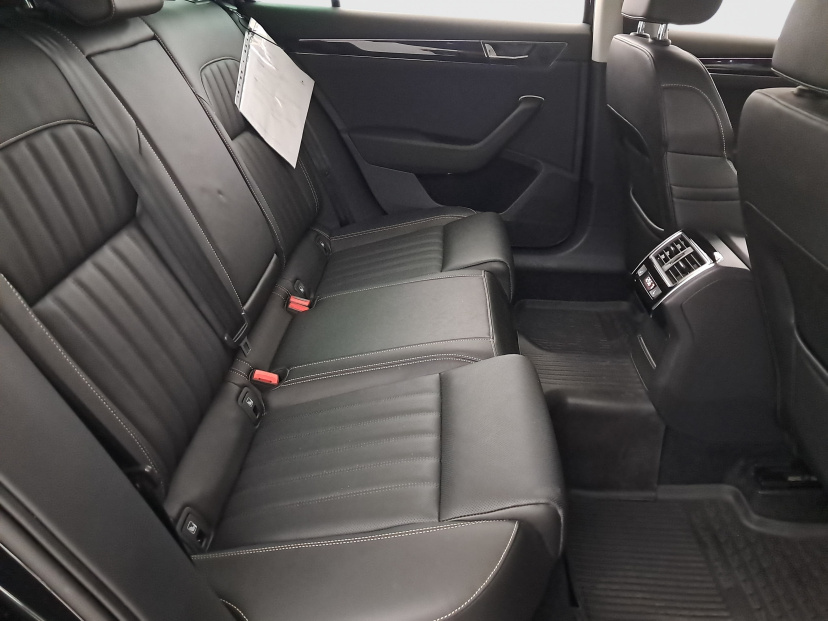 Škoda Superb, 2021