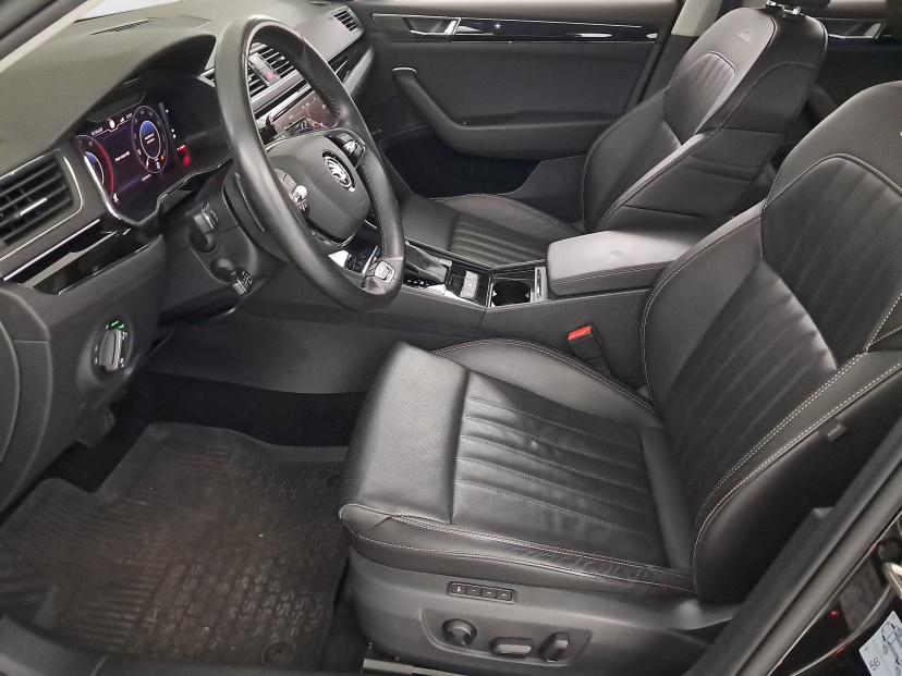 Škoda Superb, 2021