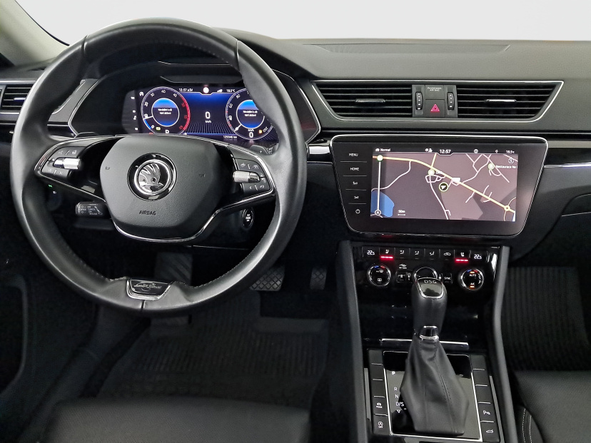 Škoda Superb, 2021