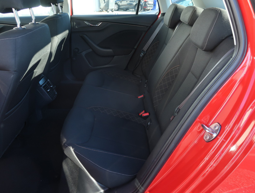 Škoda Kamiq, 2020