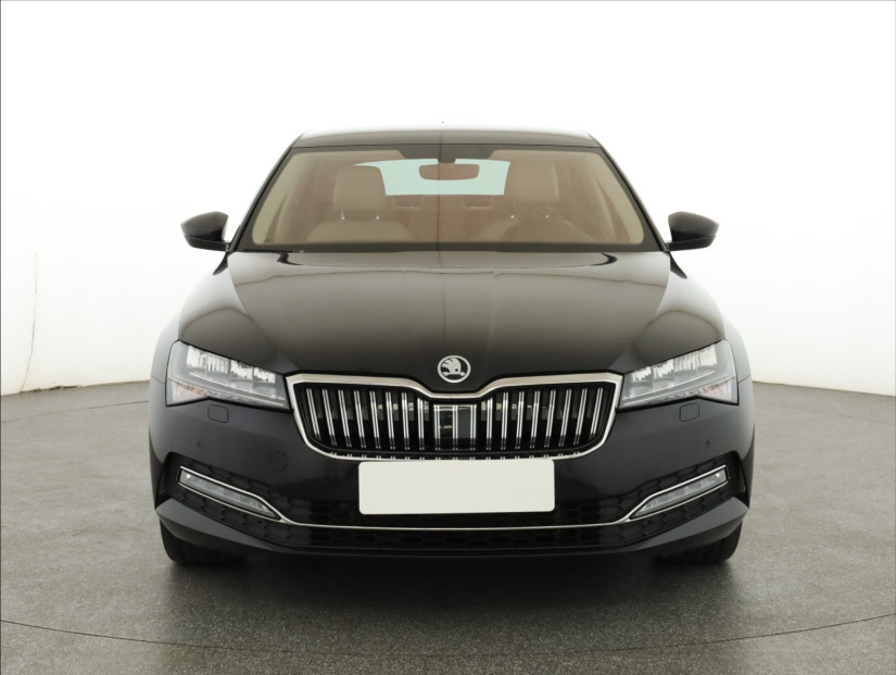 Škoda Superb, 2021