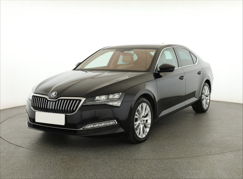 Škoda Superb, 2021