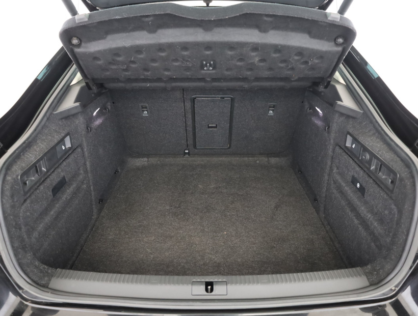 Škoda Superb, 2021