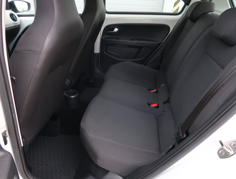 Volkswagen Up!, 2019
