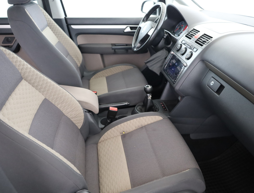 Volkswagen Touran, 2007