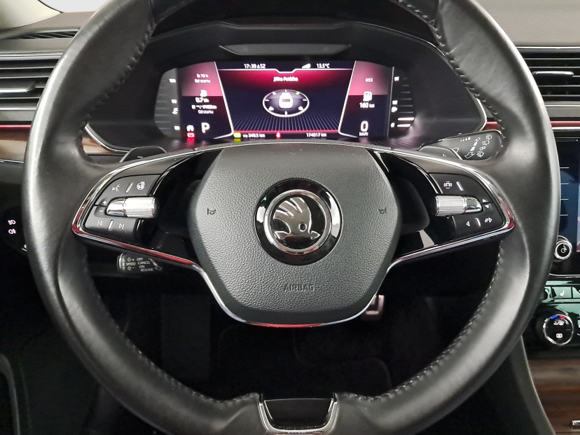 Škoda Superb, 2021