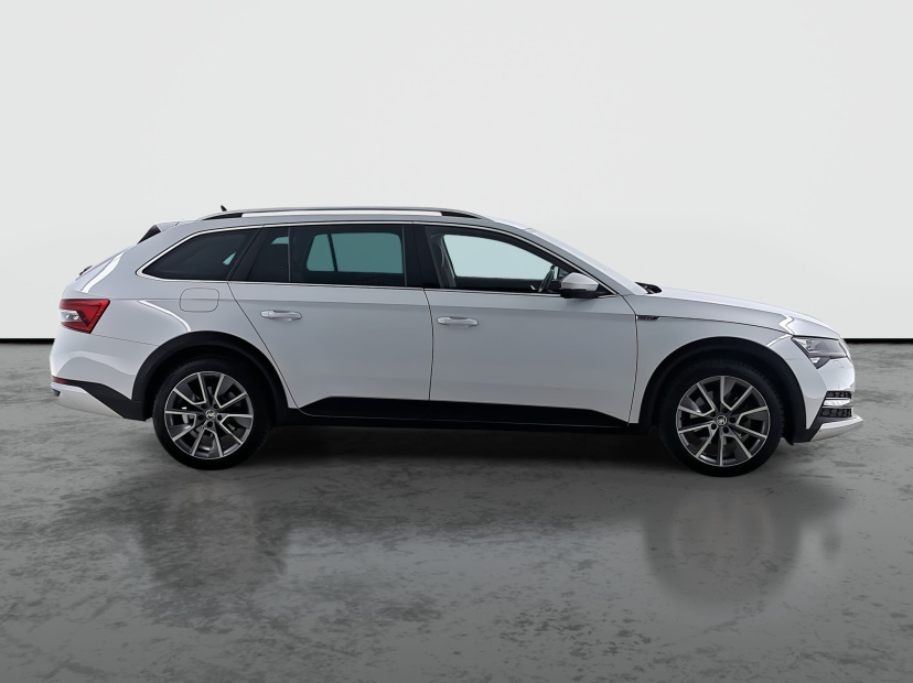 Škoda Superb, 2021