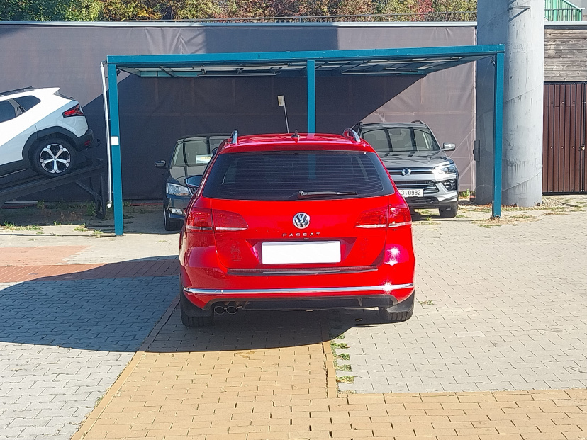Volkswagen Passat, 2015