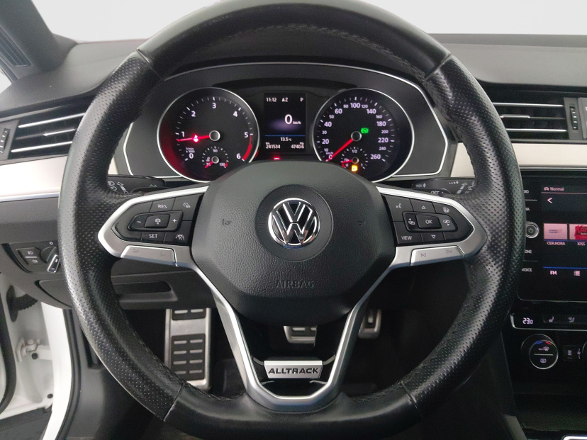 Volkswagen Passat, 2020