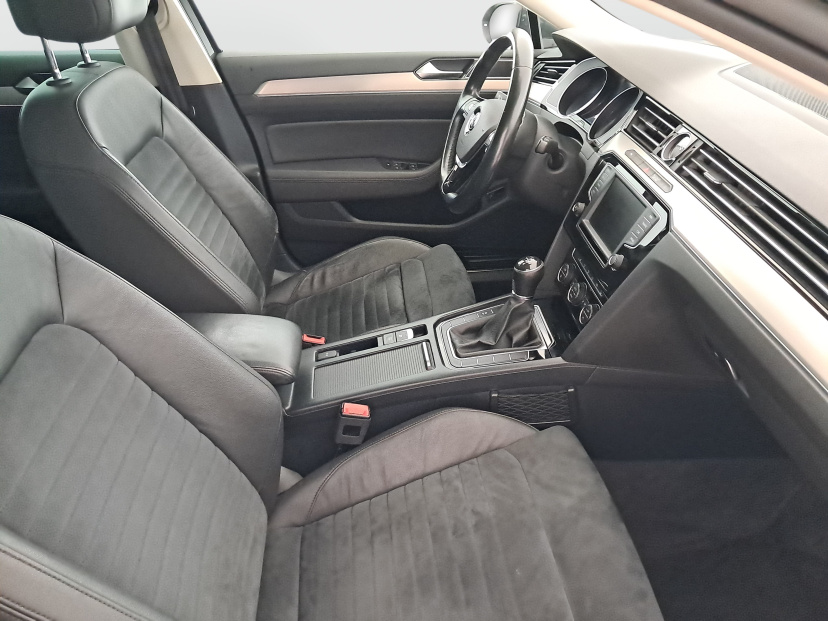 Volkswagen Passat, 2014