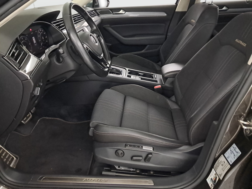 Volkswagen Passat, 2016