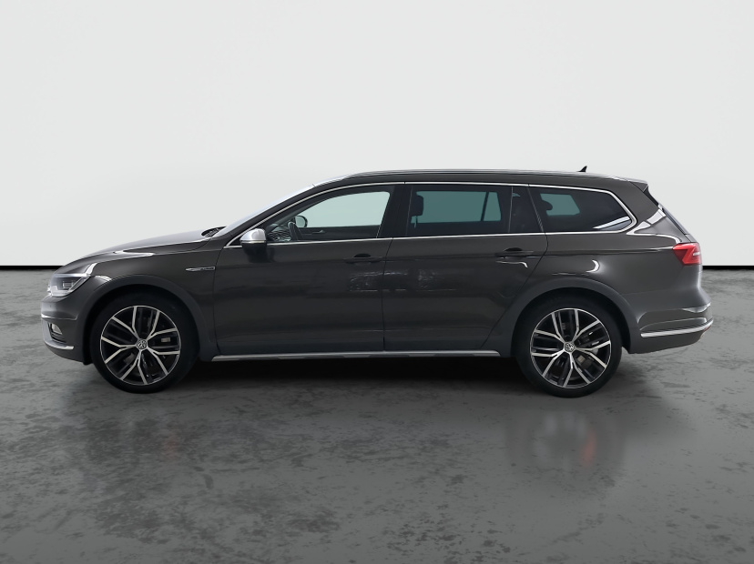 Volkswagen Passat, 2016