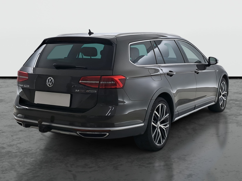 Volkswagen Passat, 2016