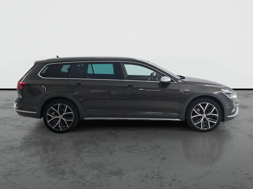 Volkswagen Passat, 2016