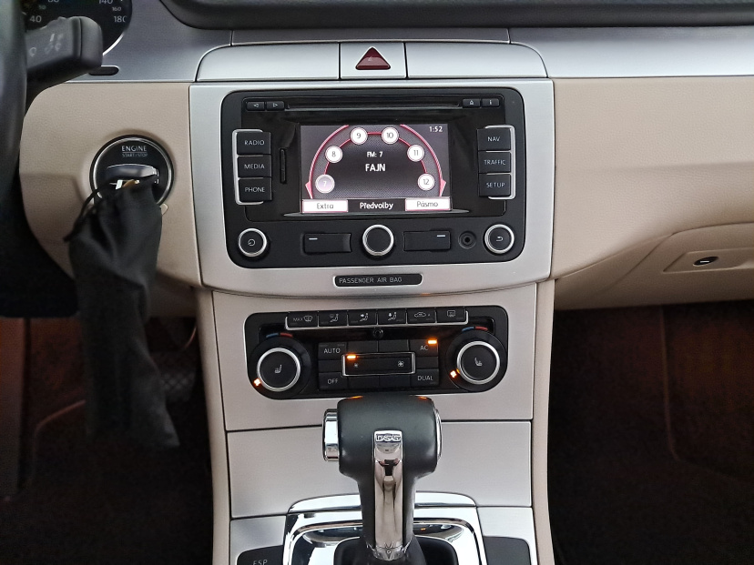 Volkswagen Passat, 2010