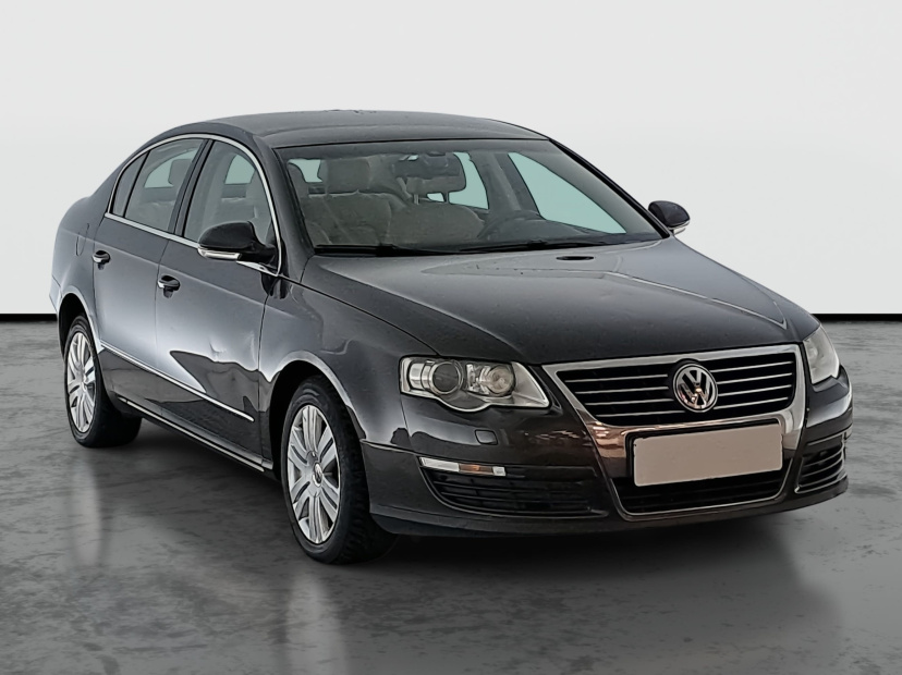 Volkswagen Passat, 2010