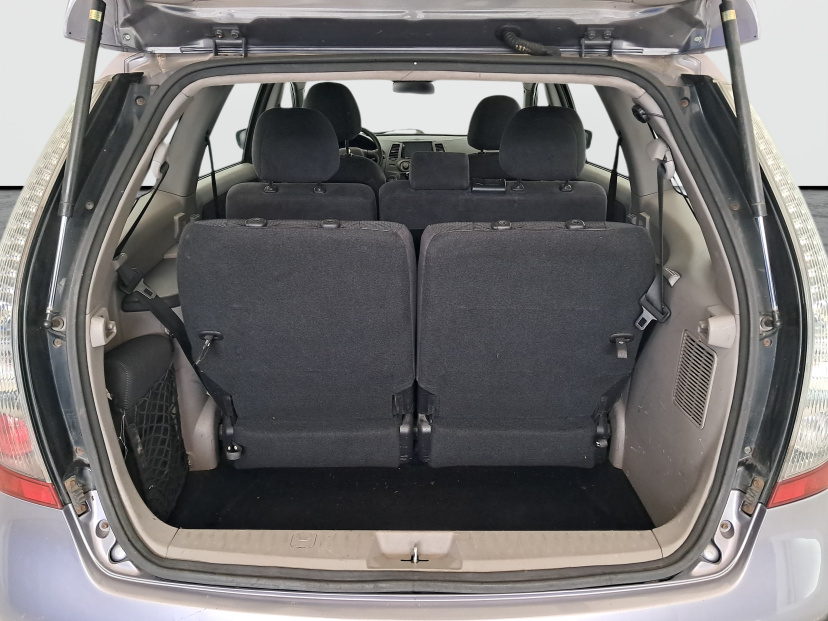 Mitsubishi Grandis, 2008
