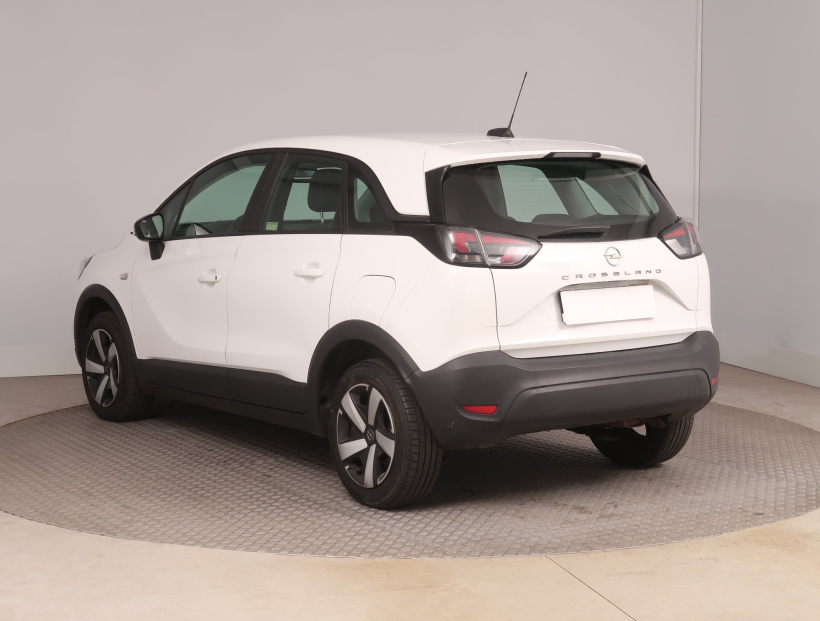 Opel Crossland, 2022