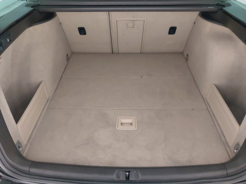 Volkswagen Passat, 2013