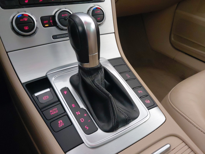 Volkswagen Passat, 2013