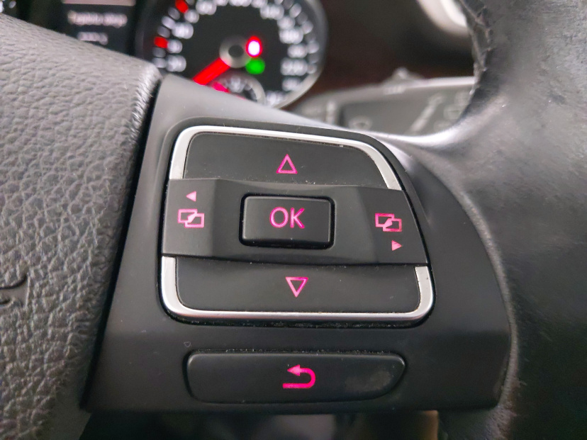 Volkswagen Passat, 2013