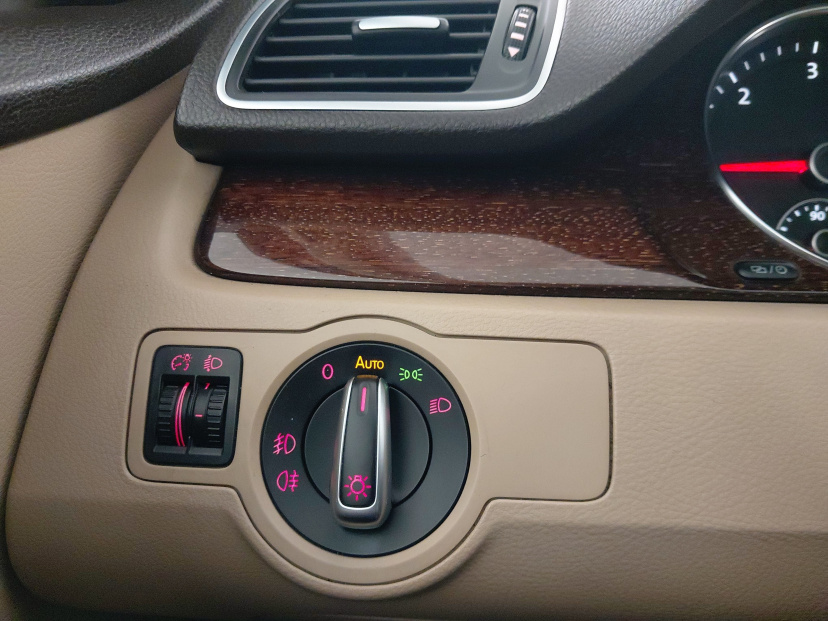 Volkswagen Passat, 2013