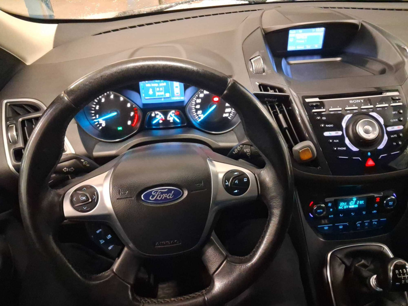 Ford Kuga, 2014