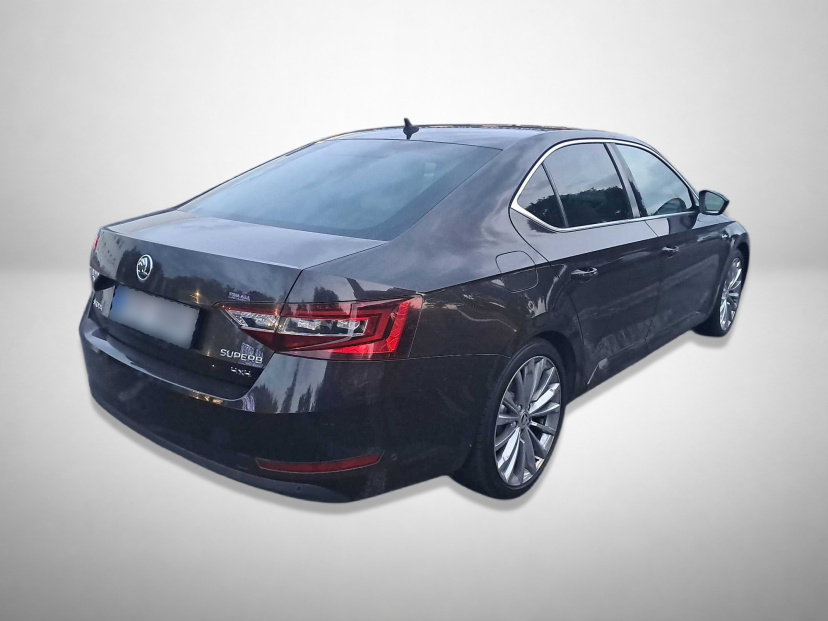 Škoda Superb, 2015