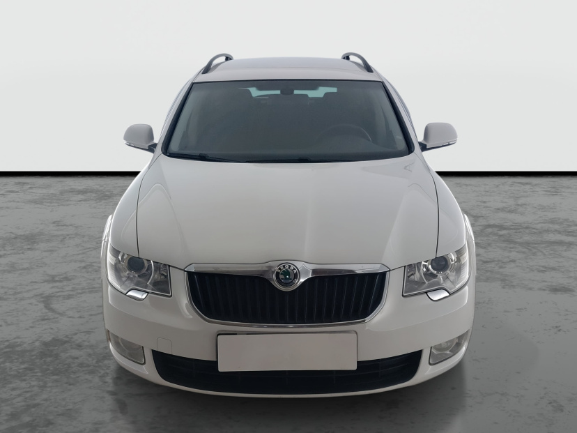 Škoda Superb, 2012