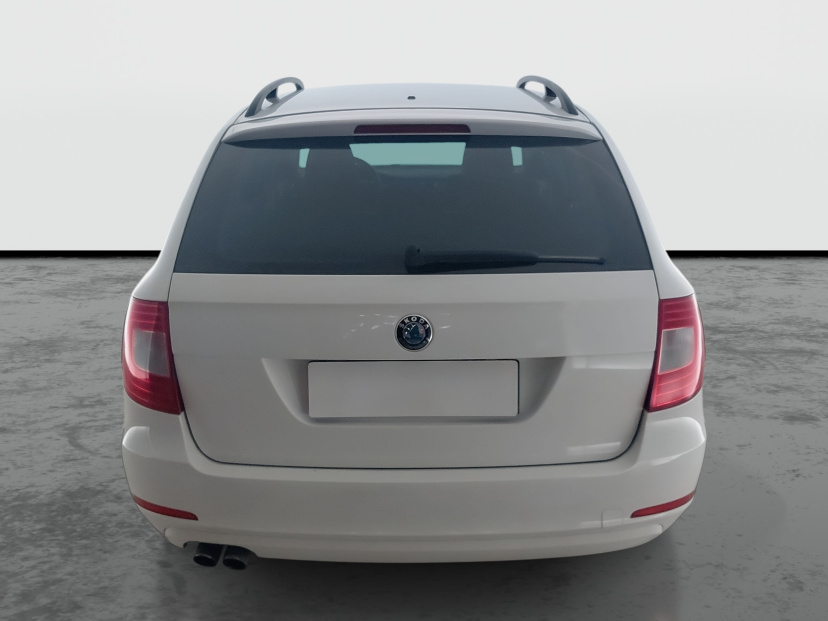 Škoda Superb, 2012