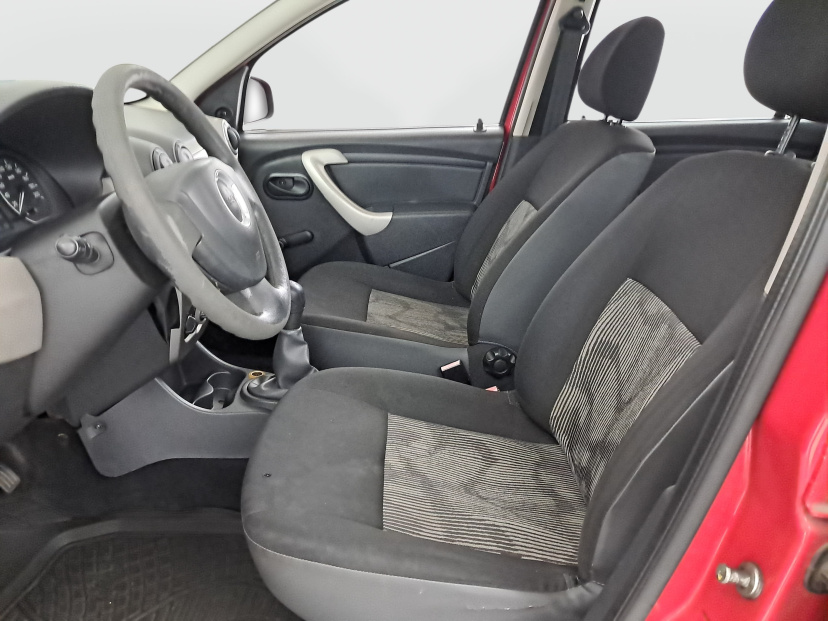 Dacia Sandero, 2010