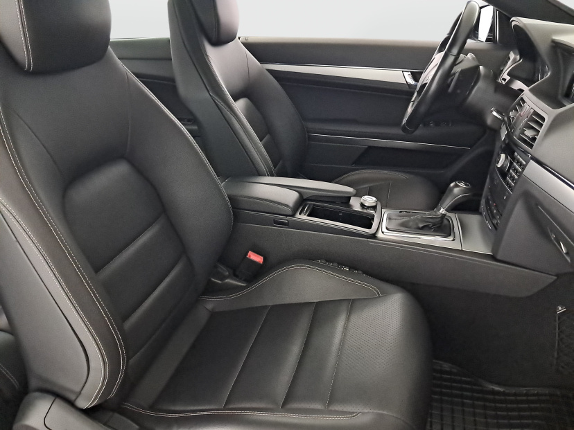 Mercedes-Benz E, 2012