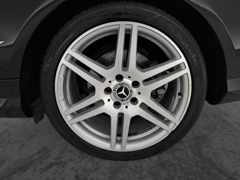Mercedes-Benz E, 2012