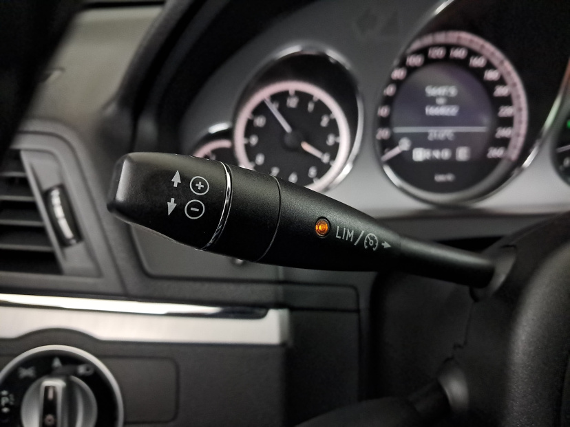Mercedes-Benz E, 2012