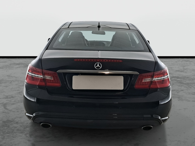 Mercedes-Benz E, 2012