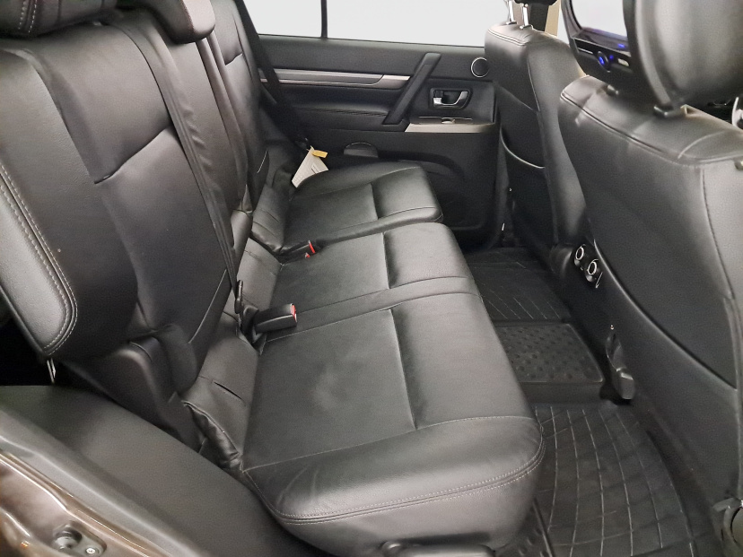 Mitsubishi Pajero, 2015