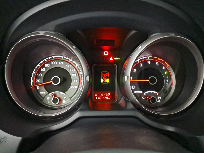 Mitsubishi Pajero, 2015