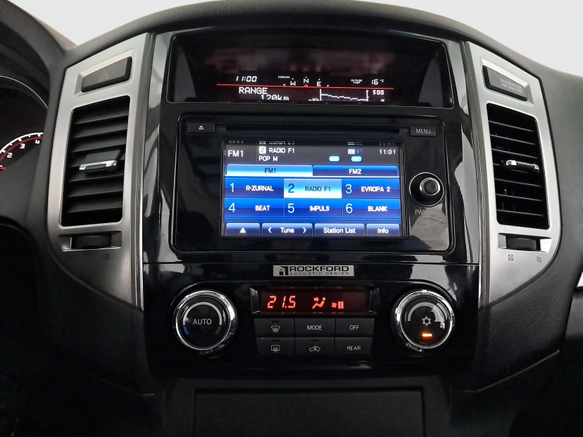 Mitsubishi Pajero, 2015