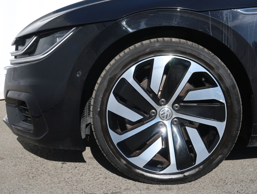 Volkswagen Arteon, 2017