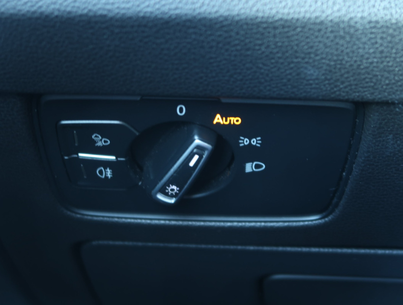 Volkswagen Arteon, 2017