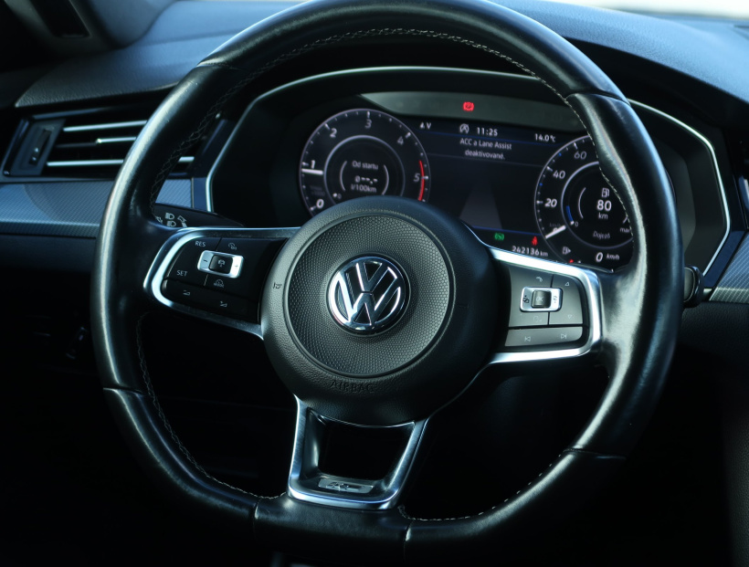 Volkswagen Arteon, 2017