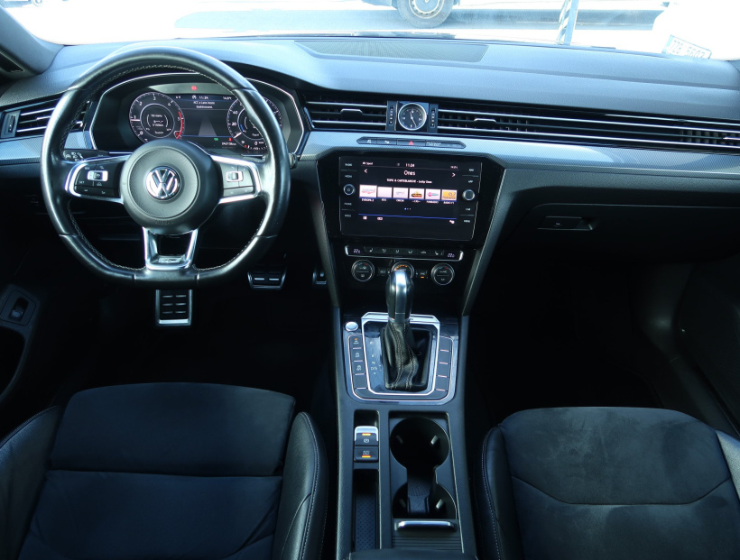 Volkswagen Arteon, 2017